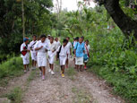 Laurinda  Osso Huna Students walking to school